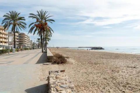 Sea Front Apart. 2 Pools / 1ª Linea. 2 Piscinas Segur de Calafell Exterior foto