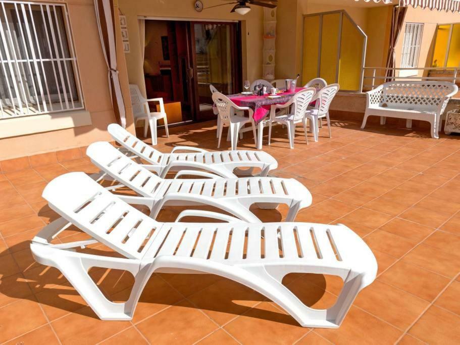 Sea Front Apart. 2 Pools / 1ª Linea. 2 Piscinas Segur de Calafell Exterior foto